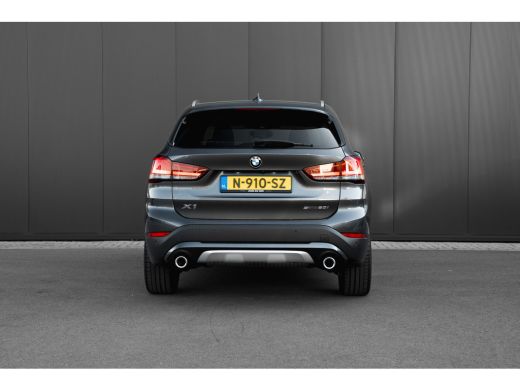 BMW X1 sDrive20i 178 PK Business Edition Plus Head up | Achteruitrijcamera | Cruise control | Keyless | ... ActivLease financial lease