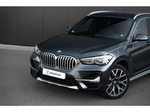 BMW X1 sDrive20i 178 PK Business Edition Plus Head up | Achteruitrijcamera | Cruise control | Keyless | ... ActivLease financial lease