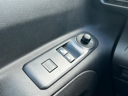 Citroën Berlingo 1.5 BlueHDI Club XL | Apple Carplay | Navi | Cruise | Airco ActivLease financial lease