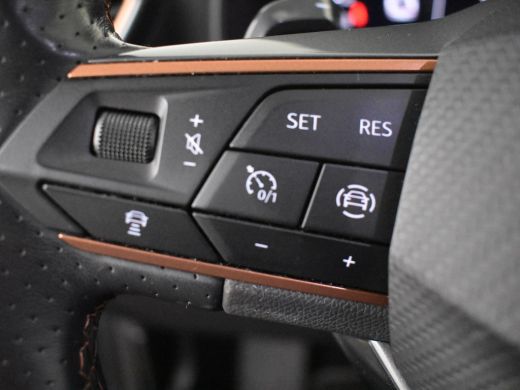 CUPRA Formentor 1.5 TSI Business Edition 150pk DSG/AUTO | Achteruitrijcamera | Stoelverwarming | Keyless entry/st... ActivLease financial lease