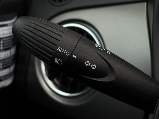 Fiat 500C 1.0 Hybrid 70 pk Sport | Cruise controle | Apple carplay | Parkeersensoor achter | LMV 16" | ActivLease financial lease