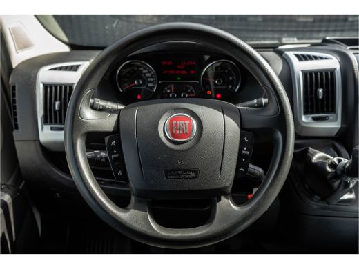 Fiat Ducato 2.3 MultiJet Bakwagen met laadklep | 141 PK | Euro 6 | Cruise | Camera | Airco | Navigatie ActivLease financial lease