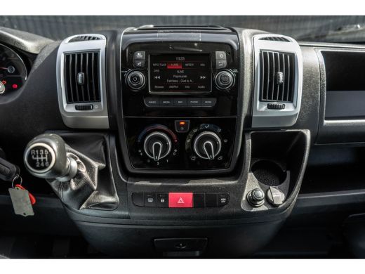 Fiat Ducato 2.3 MultiJet Bakwagen met laadklep | 141 PK | Euro 6 | Cruise | Camera | Airco | Navigatie ActivLease financial lease