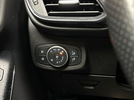 Ford Fiesta 1.0 EcoBoost ST-Line (APPLE CARPLAY, GROOT NAVI, CLIMATE, KEYLESS, GETINT GLAS, SPORTSTOELEN, LM ... ActivLease financial lease