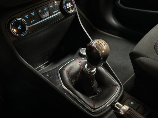 Ford Fiesta 1.0 EcoBoost ST-Line (APPLE CARPLAY, GROOT NAVI, CLIMATE, KEYLESS, GETINT GLAS, SPORTSTOELEN, LM ... ActivLease financial lease