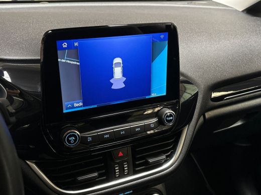 Ford Fiesta 1.0 EcoBoost Titanium (APPLE CARPLAY, GROOT NAVI, CLIMATE, PARKEERSENSOREN, SPORTSTOELEN, GETINT ... ActivLease financial lease