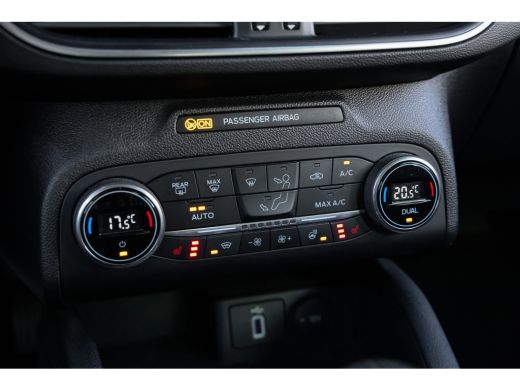 Ford Focus 1.0 EcoBoost Titanium Business | 100% dealer o.h. | Keyless | Navigatie incl. bluetooth | Winter-... ActivLease financial lease