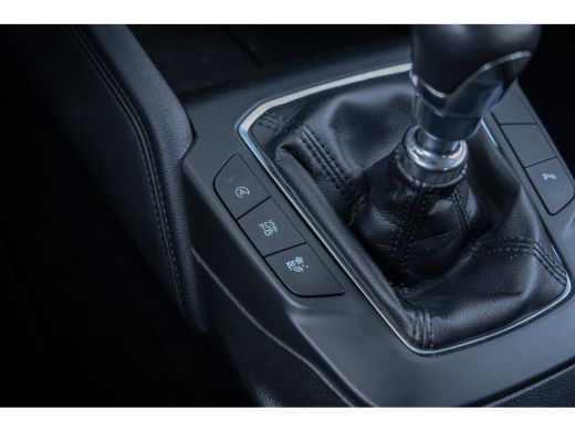 Ford Focus 1.0 EcoBoost Titanium Business | 100% dealer o.h. | Keyless | Navigatie incl. bluetooth | Winter-... ActivLease financial lease