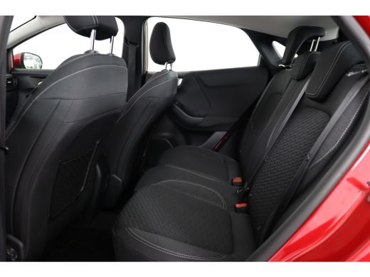 Ford Puma 1.0 EcoBoost Hybrid Titanium | Panoramadak | Trekhaak afn. | Camera | Parkeersensoren | 17 inch V... ActivLease financial lease