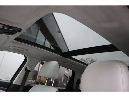 Hyundai Santa Fe 1.6 T-GDI HEV Premium Sky Open-dak/Trekhaak/Winter-pack/Memory-stoel/360-camera ActivLease financial lease