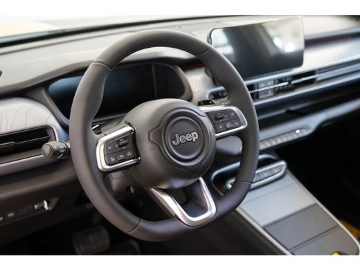 Jeep Avenger 1.2T 4xe The North Face | Camera | Navigatie | Elektrische Achterklep | Climate Controle | Parkee... ActivLease financial lease