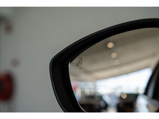 Jeep Avenger 1.2T 4xe The North Face | Camera | Navigatie | Elektrische Achterklep | Climate Controle | Parkee... ActivLease financial lease