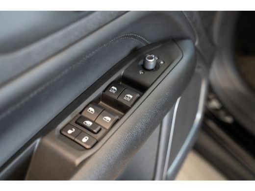 Jeep Compass 4xe 190 Plug-in Hybrid Electric Altitude | 360gr Camera | Stoel & Stuurverwarming | Keyless Entry... ActivLease financial lease