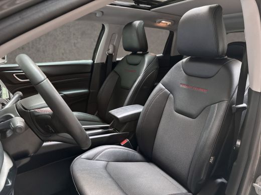 Jeep Compass 4xe 240 Plug-in Hybrid Electric Trailhawk 240Pk Automaat (PANORAMADAK, NARDO GREY, VIRTUAL COCKPI... ActivLease financial lease