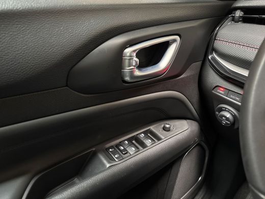 Jeep Compass 4xe 240 Plug-in Hybrid Electric Trailhawk 240Pk Automaat (PANORAMADAK, NARDO GREY, VIRTUAL COCKPI... ActivLease financial lease