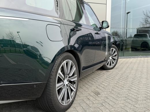 Land Rover Range Rover P460e Autobiography | British Racing Green | Lederen hemelbekleding | Vierwielbesturing | Meridia... ActivLease financial lease