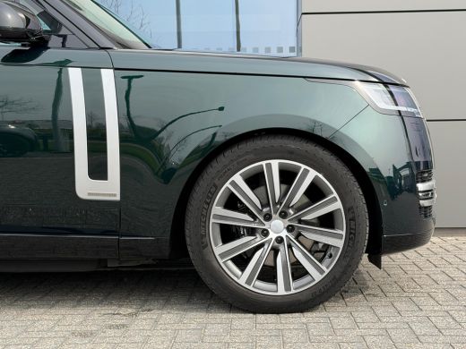Land Rover Range Rover P460e Autobiography | British Racing Green | Lederen hemelbekleding | Vierwielbesturing | Meridia... ActivLease financial lease