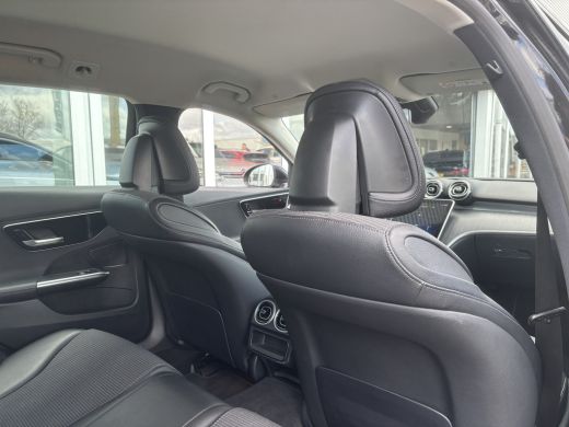 Mercedes-Benz C-Klasse Estate 220 d 4MATIC Luxury Line | Inklapbare Trekhaak | Sfeerverlichting | Stoelverwarming | Appl... ActivLease financial lease