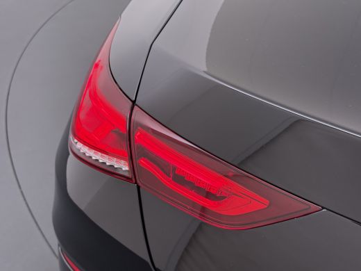 Mercedes-Benz CLA 250e AMG // Panoramadak // Carplay // MultiBeam LED // Sfeerverlichting // Night pakket // Keyles... ActivLease financial lease