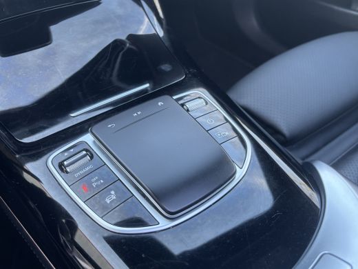 Mercedes-Benz EQC 400 4MATIC Premium 80 kWh | Schuifdak | Burmeister | Sfeerverlichting | AMG Styling ActivLease financial lease