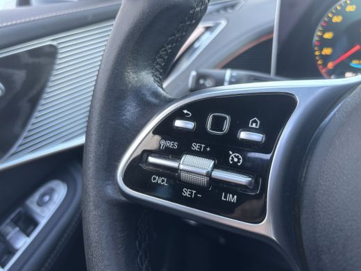 Mercedes-Benz EQC 400 4MATIC Premium 80 kWh | Schuifdak | Burmeister | Sfeerverlichting | AMG Styling ActivLease financial lease