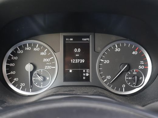 Mercedes-Benz Vito 114 CDI 136 PK AUT. LANG DUBBEL CABINE + LEDER | 19 INCH LMV | TREKHAAK | NAVIGATIE ActivLease financial lease