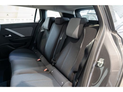 Opel Astra Sports Tourer 1.6 Turbo Plug-In Hybrid | Apple Carplay & Android Auto | Climate Controle | Parkee... ActivLease financial lease