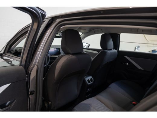 Opel Astra Sports Tourer 1.6 Turbo Plug-In Hybrid | Apple Carplay & Android Auto | Climate Controle | Parkee... ActivLease financial lease