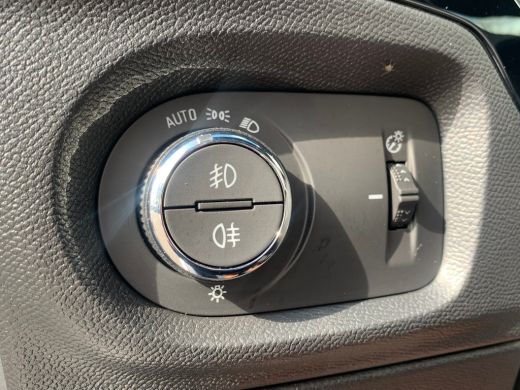 Opel Corsa 1.2 Ultimate Airco | Alcantara | Camera | Cruise Control | Keyless | LED | LMV 16" | Navi | PDC V... ActivLease financial lease