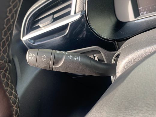 Opel Corsa 1.2 Ultimate Airco | Alcantara | Camera | Cruise Control | Keyless | LED | LMV 16" | Navi | PDC V... ActivLease financial lease