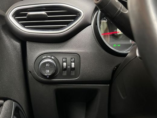 Opel Crossland X 1.2 Turbo Innovation (APPLE CARPLAY, BLACK PACK, NAVIGATIE, CLIMATE, KEYLESS, LEDER, SPORTSTOELEN... ActivLease financial lease