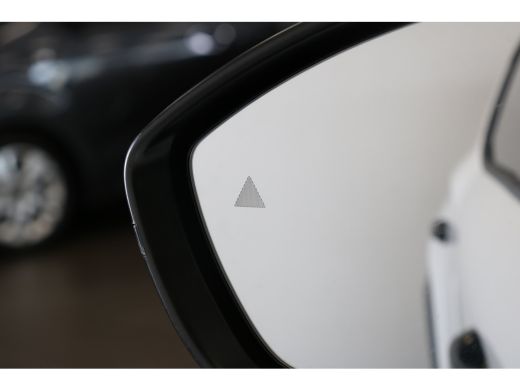 Opel Frontera 1.2 Turbo Hybrid GS | Cruise | Voorstoelen en stuur verwarming | Dodehoek detectie | Achteruitrij... ActivLease financial lease