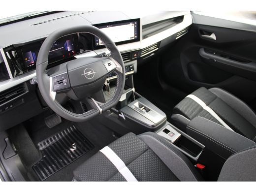 Opel Frontera GS &euro;3000,- voorraad voordeel | 17" Lichtmetalen velgen in Zwart met 215/60 R17 banden | Achteruit... ActivLease financial lease