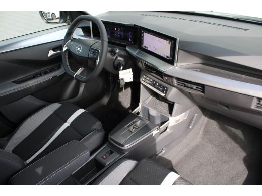 Opel Frontera GS &euro;3000,- voorraad voordeel | 17" Lichtmetalen velgen in Zwart met 215/60 R17 banden | Achteruit... ActivLease financial lease