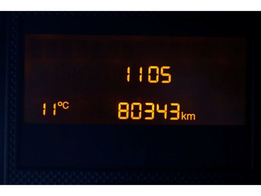 Opel Movano 2.2D 140pk Bakwagen met laadklep 1.060kg laadvermogen 08-2023 ActivLease financial lease