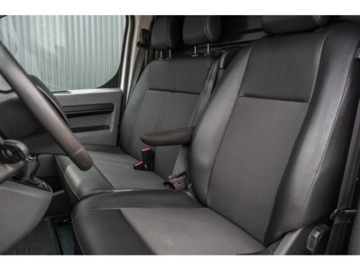 Opel Vivaro L2H1 | 1ste eigenaar | Airco | Cruise | PDC | 3-Zits | Trekhaak ActivLease financial lease