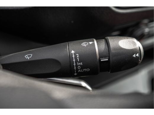 Opel Vivaro L2H1 | 1ste eigenaar | Airco | Cruise | PDC | 3-Zits | Trekhaak ActivLease financial lease