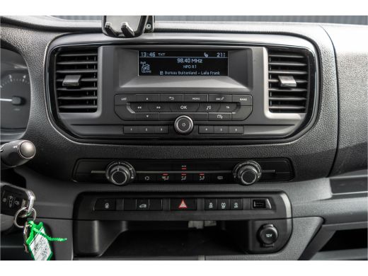 Opel Vivaro L2H1 | 1ste eigenaar | Airco | Cruise | PDC | 3-Zits | Trekhaak ActivLease financial lease