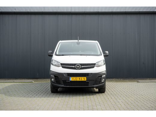 Opel Vivaro L2H1 | 1ste eigenaar | Airco | Cruise | PDC | 3-Zits | Trekhaak ActivLease financial lease