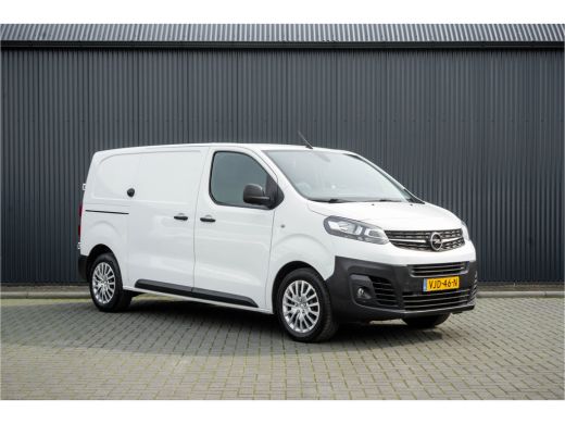 Opel Vivaro L2H1 | 1ste eigenaar | Airco | Cruise | PDC | 3-Zits | Trekhaak ActivLease financial lease