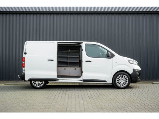 Opel Vivaro L2H1 | 1ste eigenaar | Airco | Cruise | PDC | 3-Zits | Trekhaak ActivLease financial lease