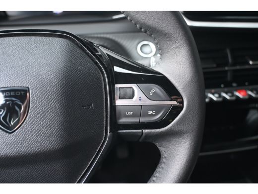 Peugeot 2008 1.2 Turbo 100 Allure | Navigatie | Climate Control | Full-LED | Parkeersensoren | Draadloos Apple... ActivLease financial lease