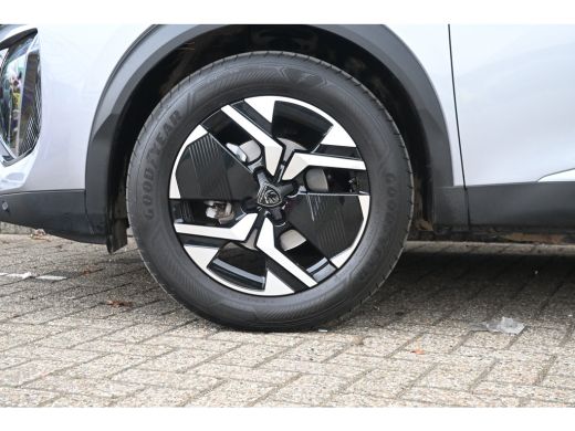 Peugeot 2008 1.2 Turbo 100 Allure | Navigatie | Climate Control | Full-LED | Parkeersensoren | Draadloos Apple... ActivLease financial lease