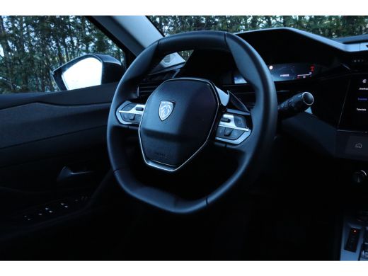 Peugeot 308 SW 1.6 Plug-in Hybrid 180 Allure Avantage | Adaptieve Cruise | 360 Camera | AGR | Stuur+Stoelverw... ActivLease financial lease