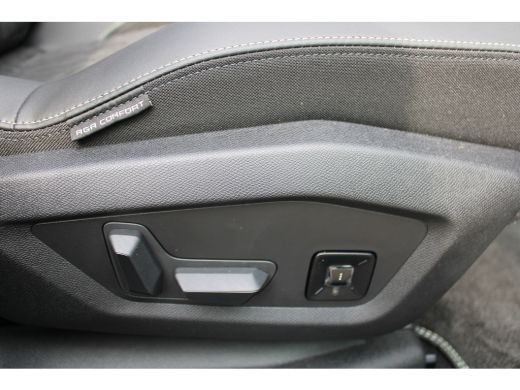 Peugeot 5008 1.6 Plug-in Hybrid 195 GT | Automaat | Panorama/schuifdak | Luxe stoelen | Origineel NL auto | 7... ActivLease financial lease