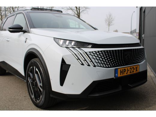 Peugeot 5008 1.6 Plug-in Hybrid 195 GT | Automaat | Panorama/schuifdak | Luxe stoelen | Origineel NL auto | 7... ActivLease financial lease