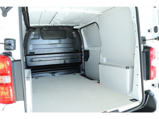 Peugeot Expert 2.0 BlueHDi 180 S&S L2 | Adapt. Cruise | Stoel+Stuurverwarming | Betimmering | Camera | Navi | Ca... ActivLease financial lease