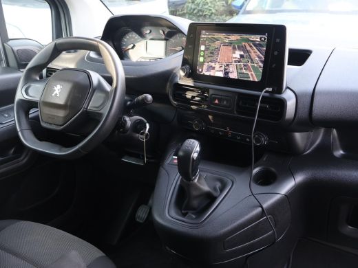 Peugeot Partner 1.5 BLUEHDI 100 PK PREMIUM + BOTT KAST | 230V OMVORMER | TREKHAAK | APPLE CARPLAY ActivLease financial lease