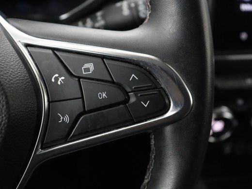 Renault Captur 1.6 E-Tech full hybrid 145 iconic | Carplay | LED | PDC | Cruise control | Climate control | Navi... ActivLease financial lease