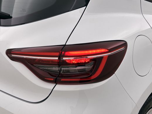 Renault Clio 1.0 TCe 5Drs. 6 Versn. Zen uitvoering / Airco / Navigatie / Radio multimedia / Led verlichting / ActivLease financial lease